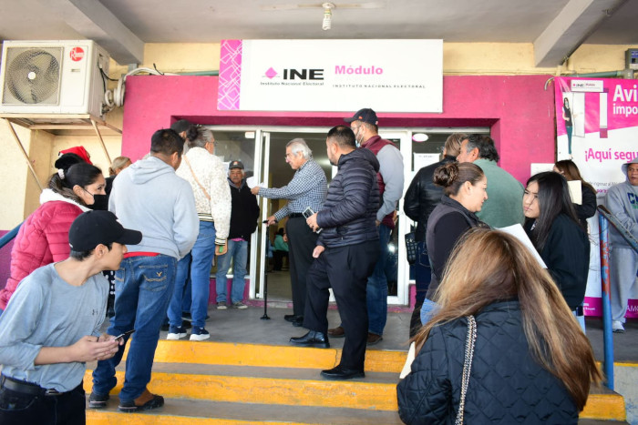 Empleados del INE se capacitan para elecciones de junio