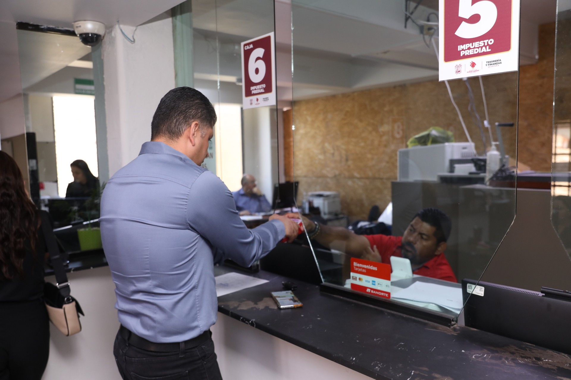Invitan a contribuyentes cumplidos del predial 2025 a obtener seguro gratuito
