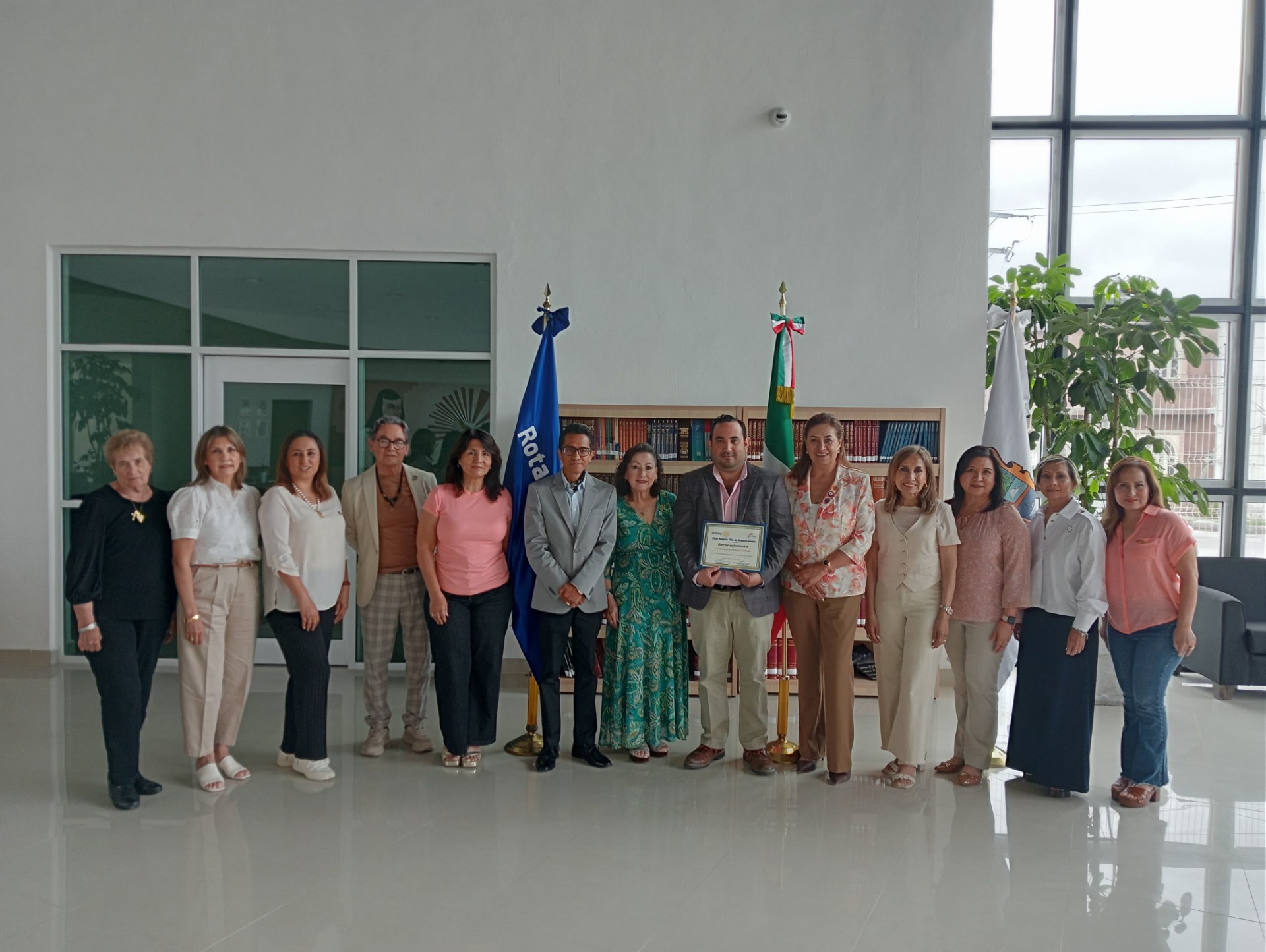 Infoteca impulsa actividades académicas y empresariales