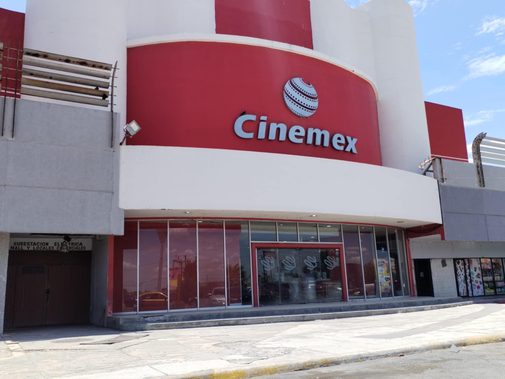 Cerró el Cinemax luego de operar por casi 40 años en Soriana-Reforma