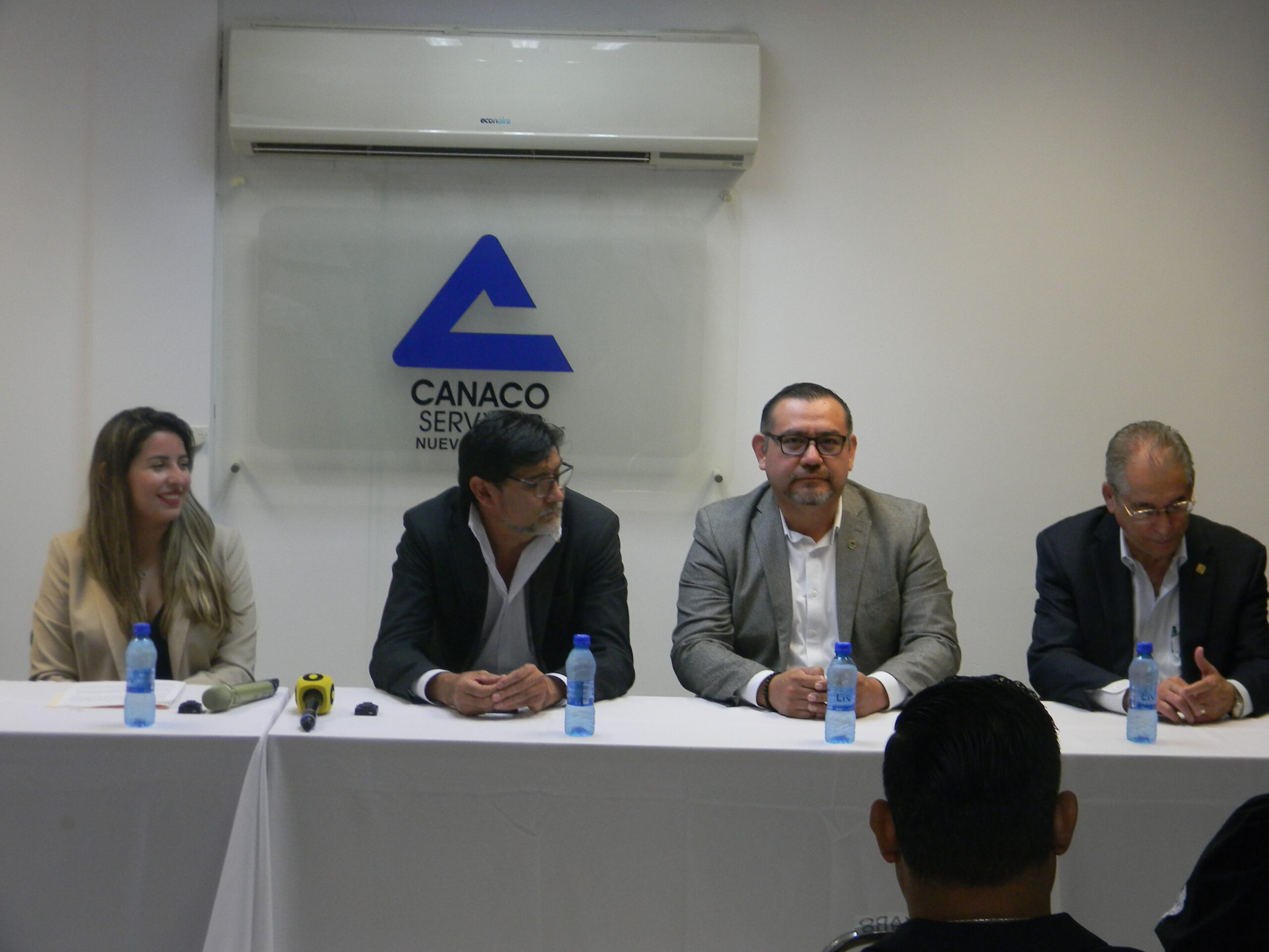 Presenta Canaco proyecto de ‘expansión’ externa de sus negocios afiliados