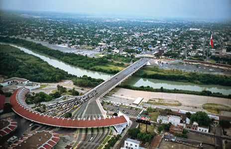 Cerrarán puente Juárez-Lincoln el 11 de septiembre por ceremonia del ataque terrorista