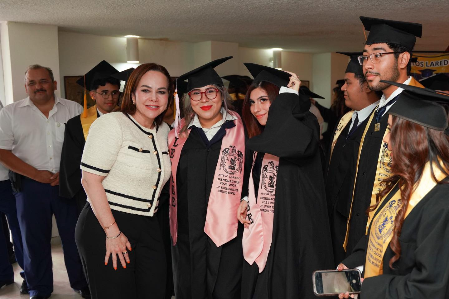 Alcaldesa reafirma su compromiso con la educación