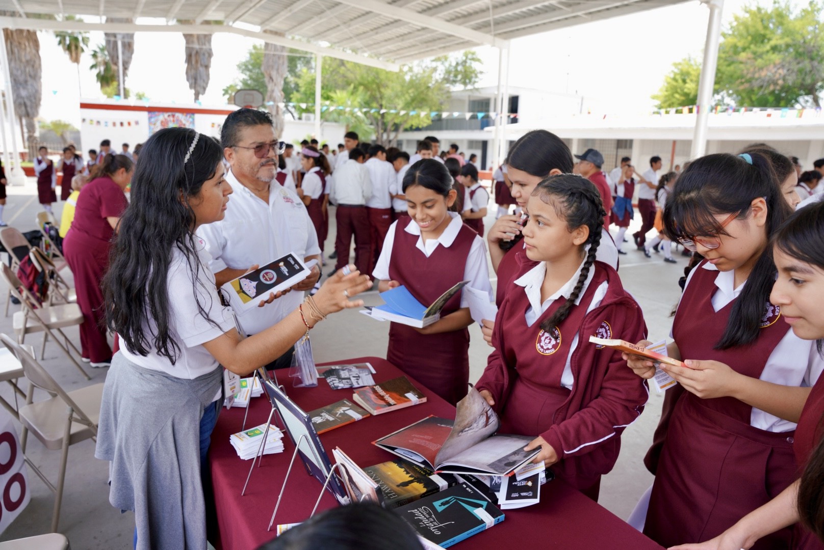 Brigadas “Contacto Joven” fomentan salud, participación y bienestar entre la juventud