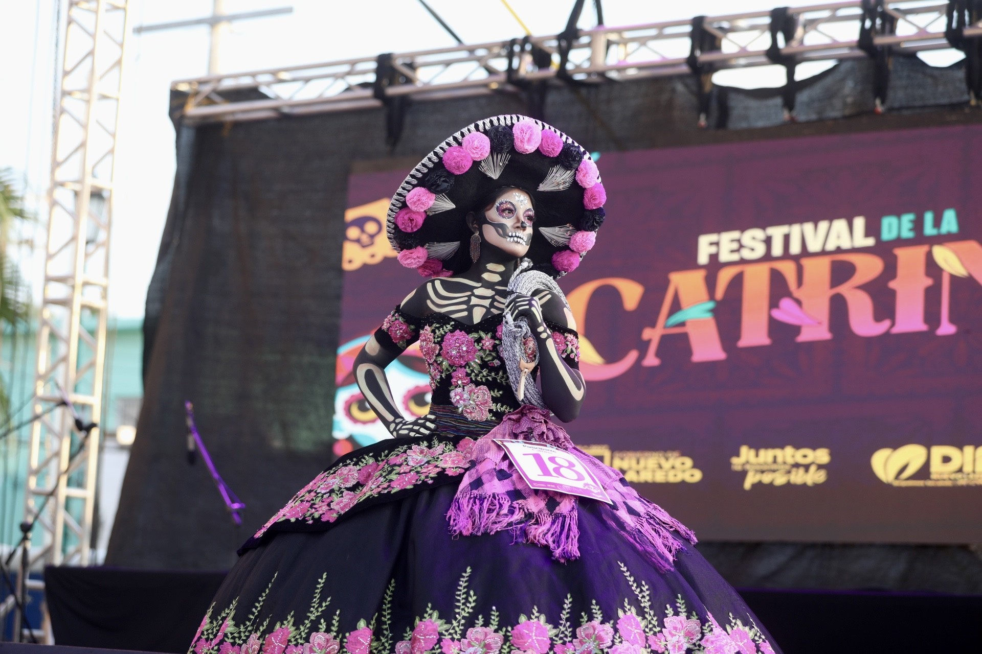 Abre municipio concurso de catrinas, altares de muertos y el mejor tamal