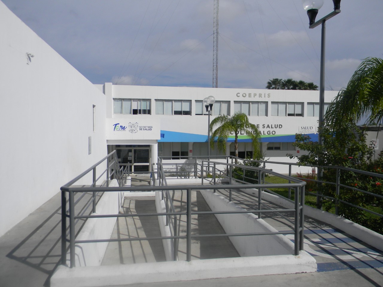 Alerta sanitaria contra posible venta de medicamentos falsos o caducos