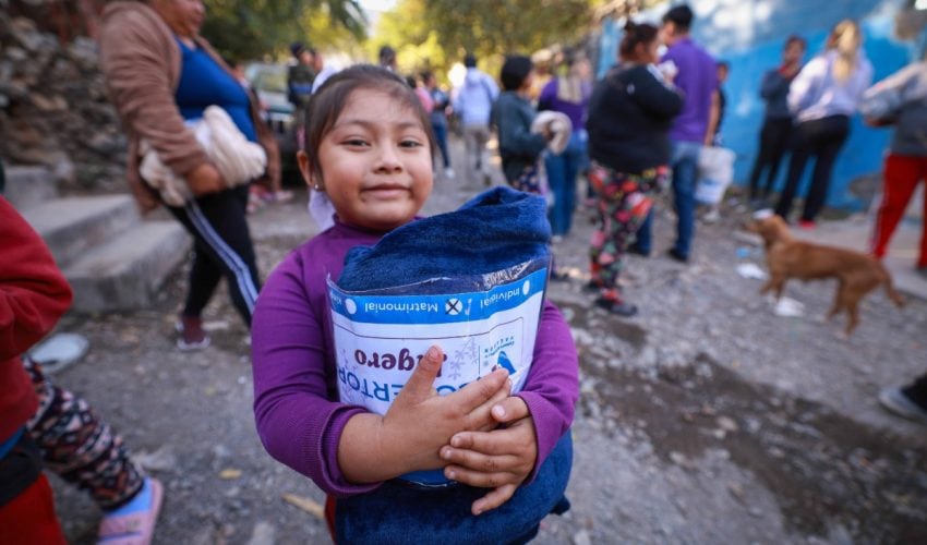 DIF Tamaulipas mantiene la entrega de apoyos invernales a población prioritaria