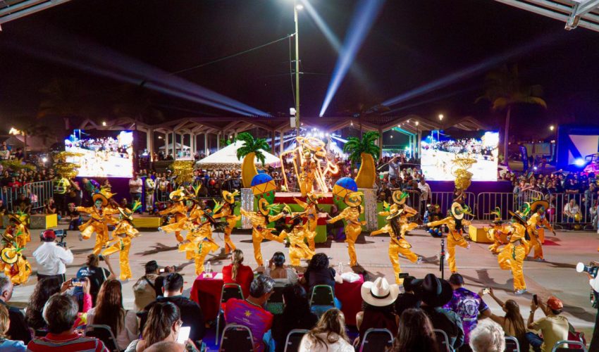 Va la Secretaría de Turismo por Patronato del carnaval