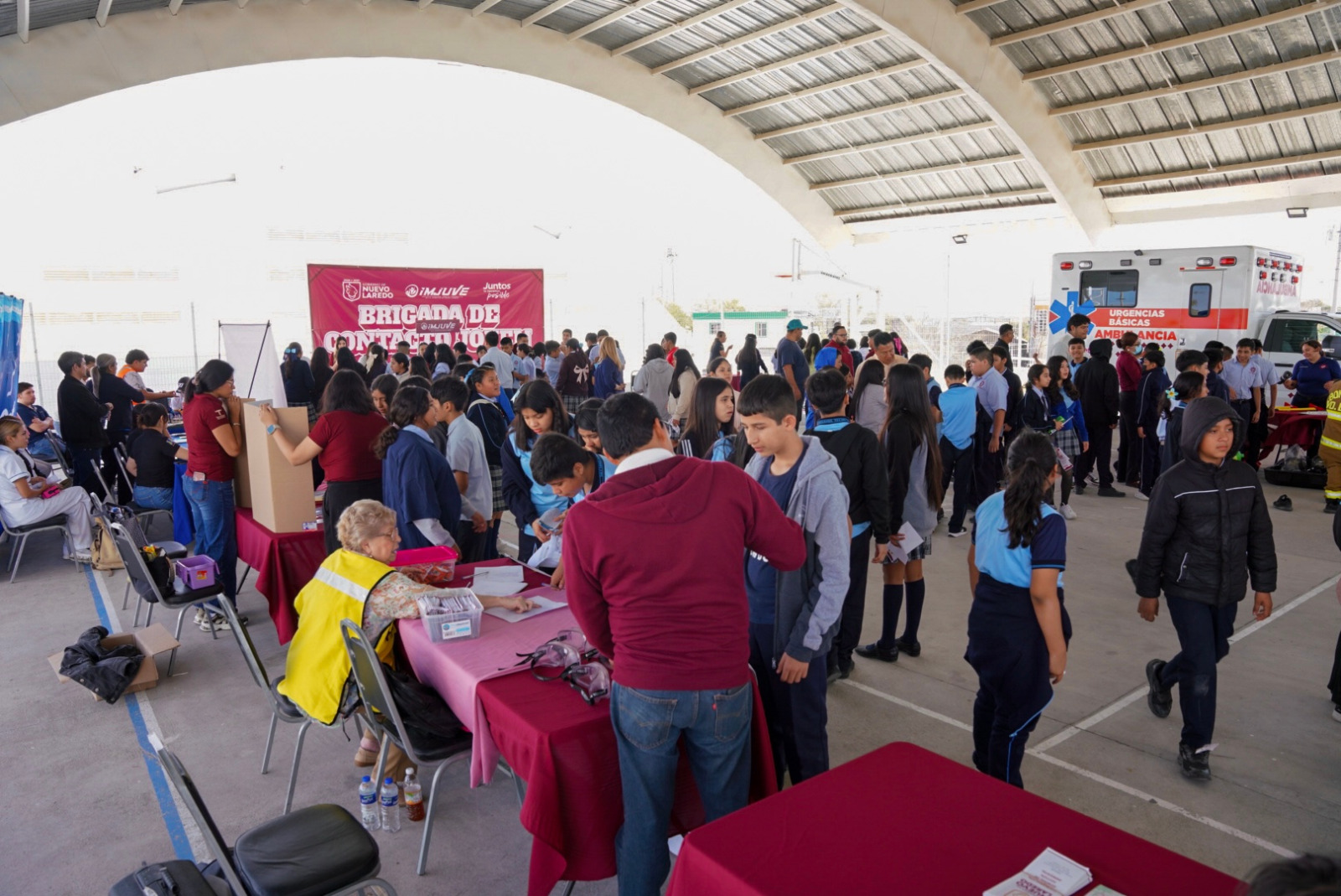 Tercera Brigada Contacto Joven 2026 llega a la colonia Constitucional