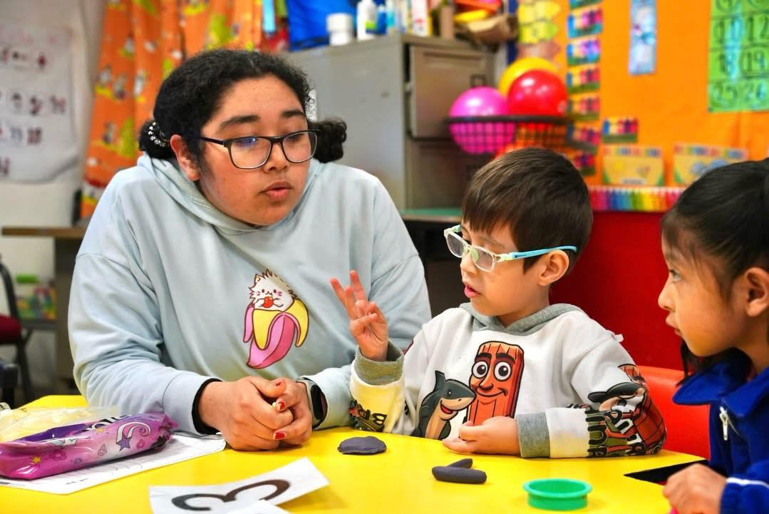 Abren convocatoria para beca “Juntos por la Educación Especial 2026”