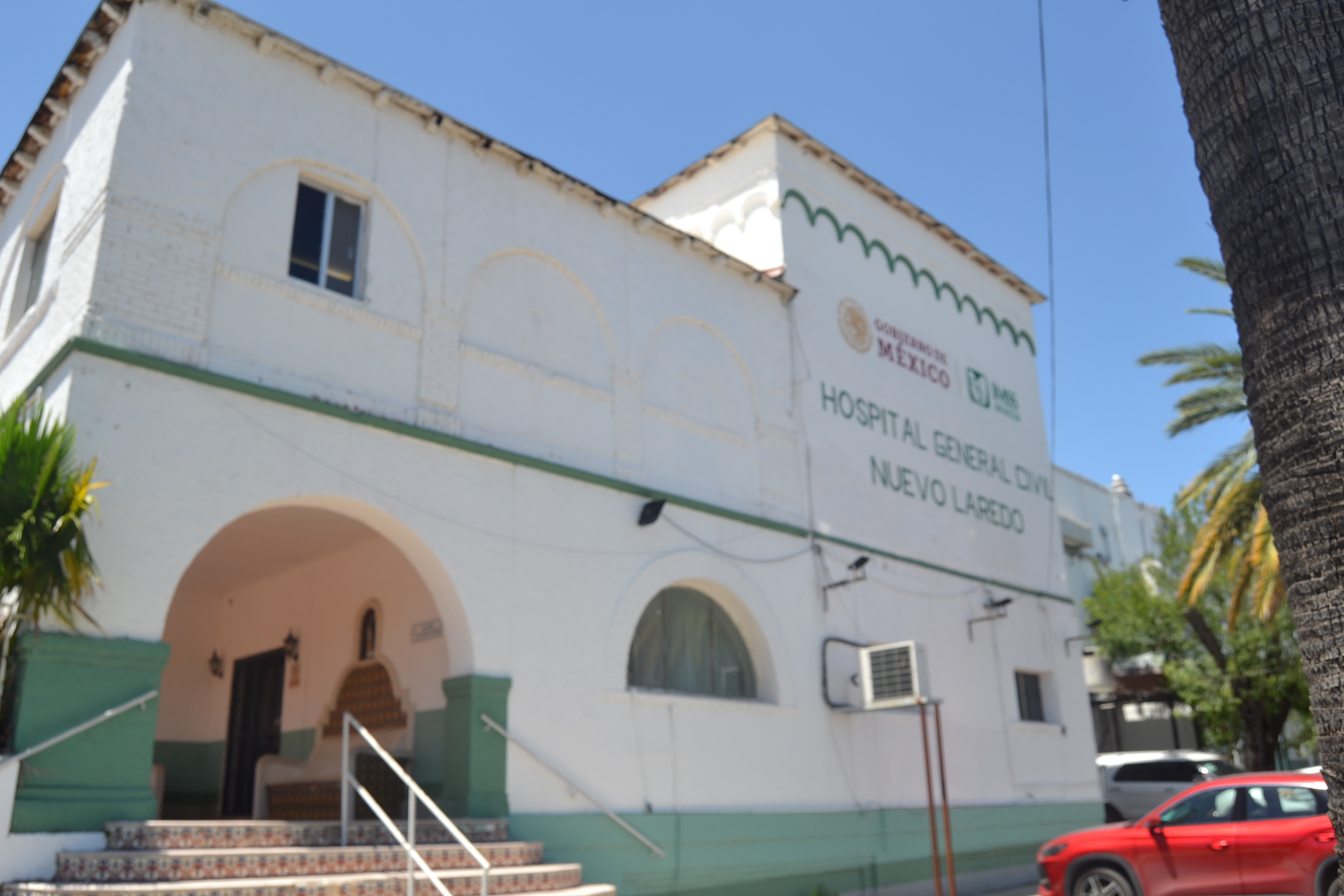 Patronato pro mejoramiento del hospital civil cuida el ícono de salud más importante de la ciudad