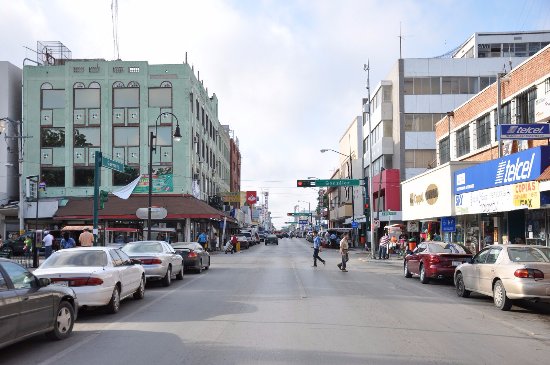 Falta motivación al centro para que resurja el comercio
