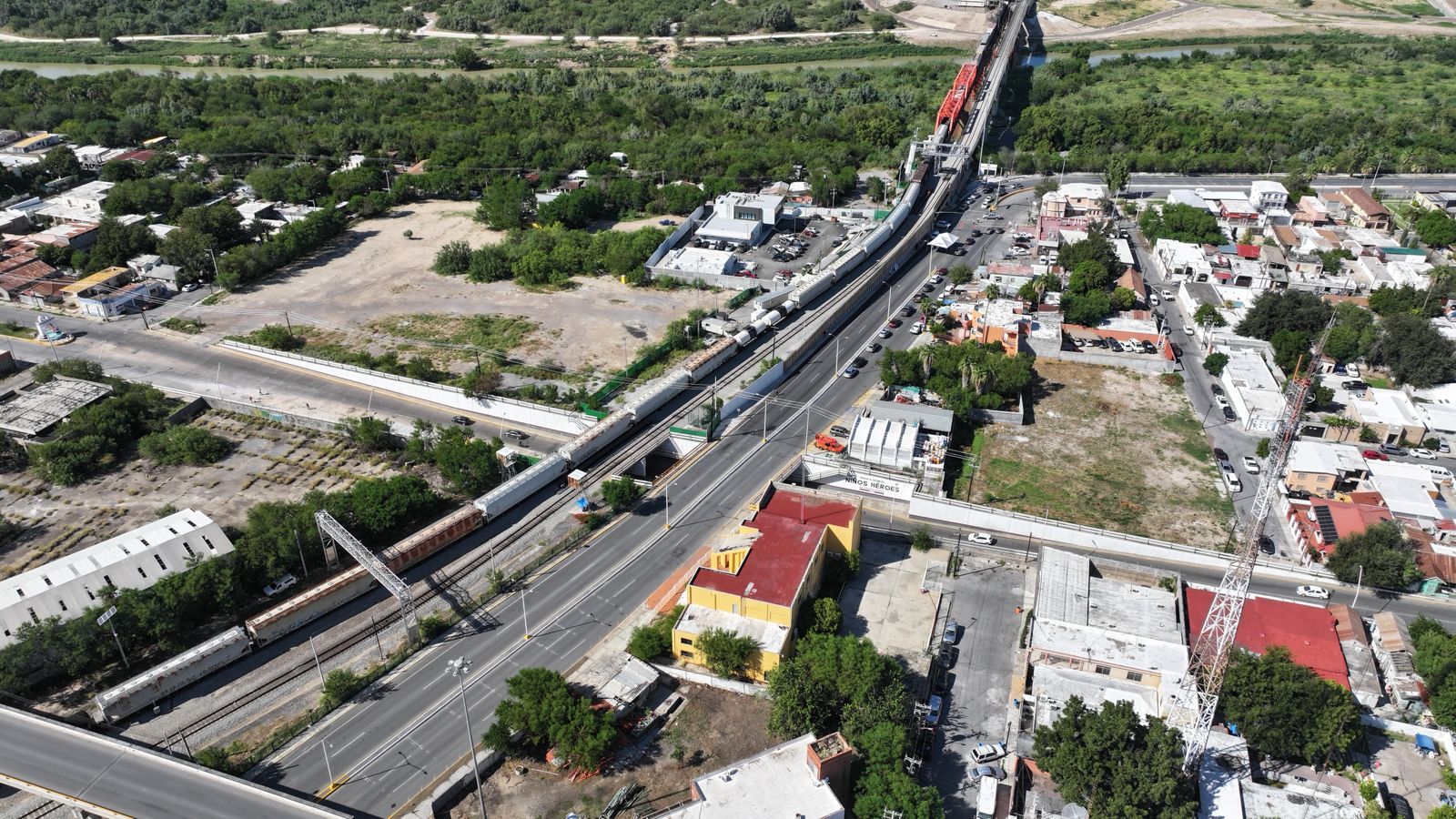 Invierte municipio 4.6 mdp en obras de recarpeteo en colonias Centro, San Rafael y Madero